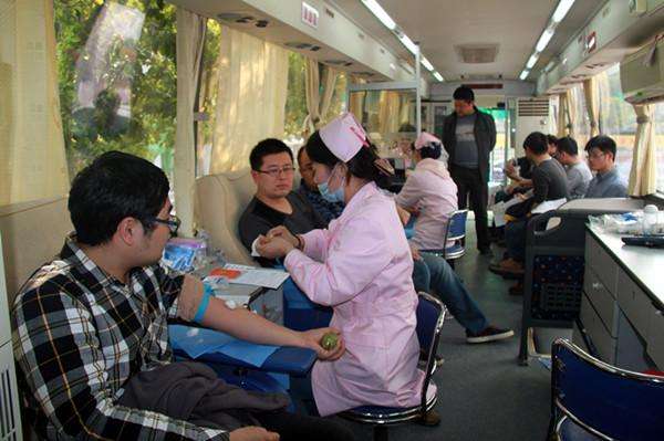 競爭惡劣，獻(xiàn)血車價格也不能成為搶奪市場的主要因素